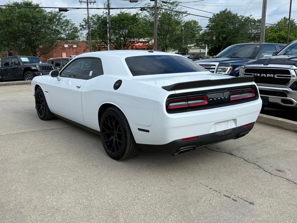 Used 2021 Dodge Challenger R/T RWD image 8