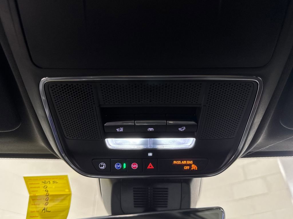 Used 2025 Chevrolet Equinox RS w/ Safety and Technology Package image 48