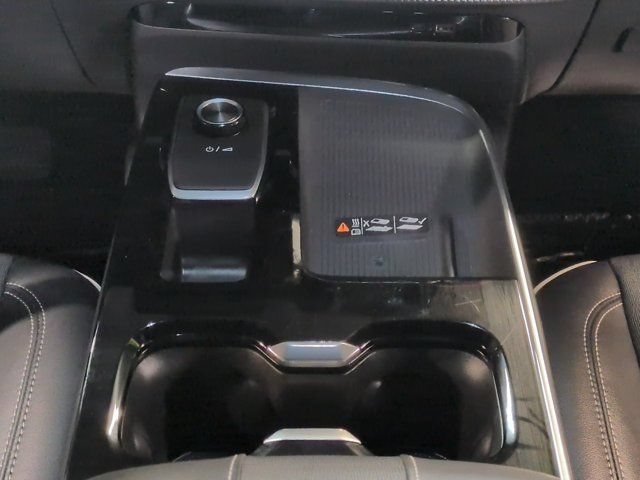 Used 2026 Buick Enclave Preferred FWD image 18