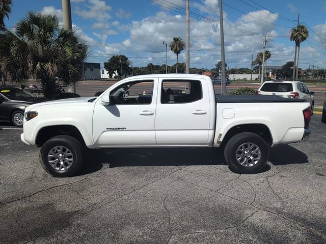Used 2018 Toyota Tacoma SR5 RWD image 8