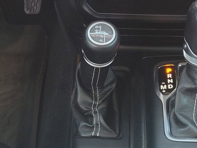 Used 2020 Jeep Gladiator Overland image 17