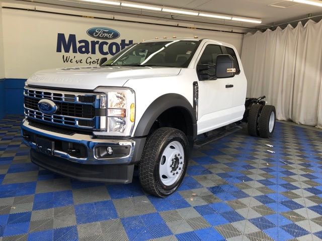 New 2026 Ford F450 XL w/ XL Chrome Package