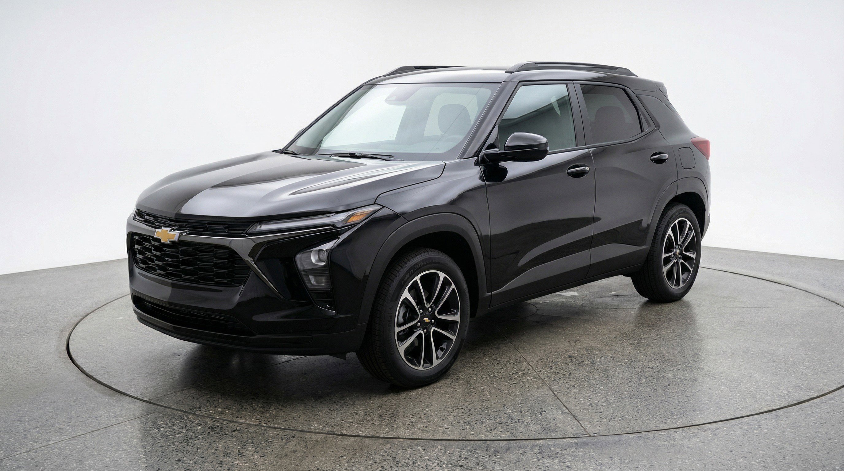 Used 2025 Chevrolet TrailBlazer LT FWD image 3
