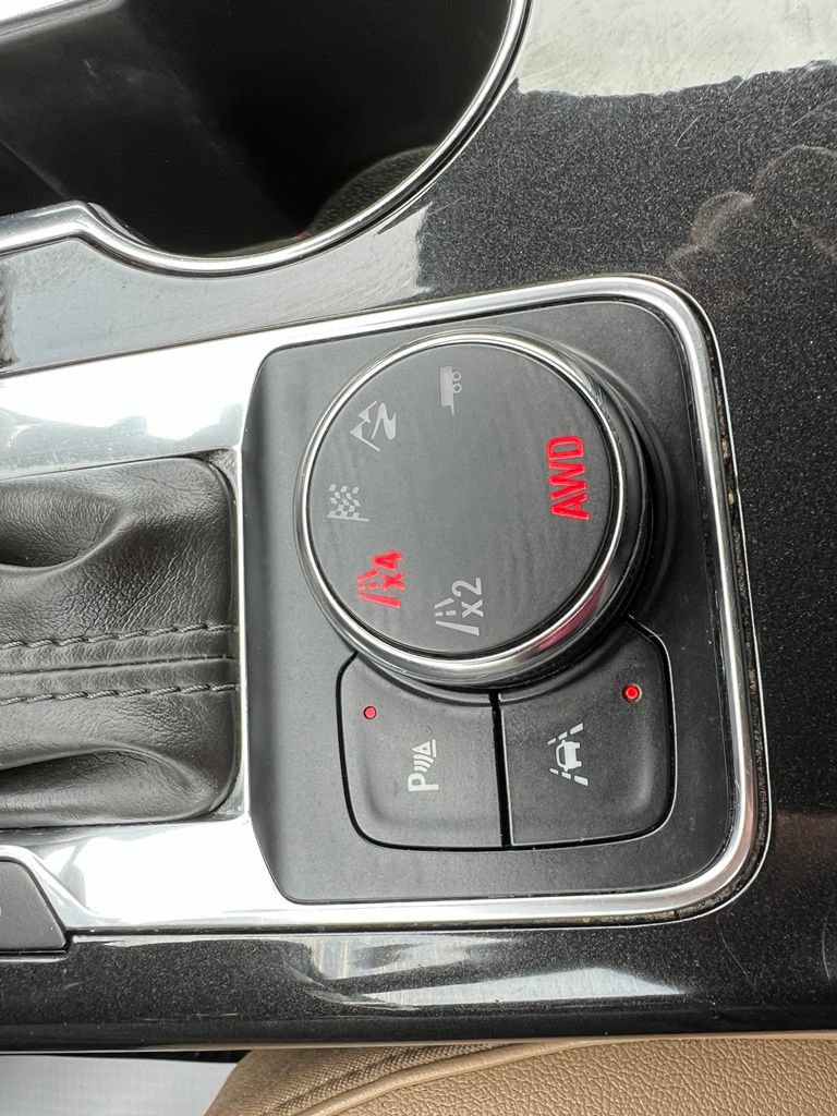 Used 2022 Chevrolet Blazer Premier AWD/4WD image 48