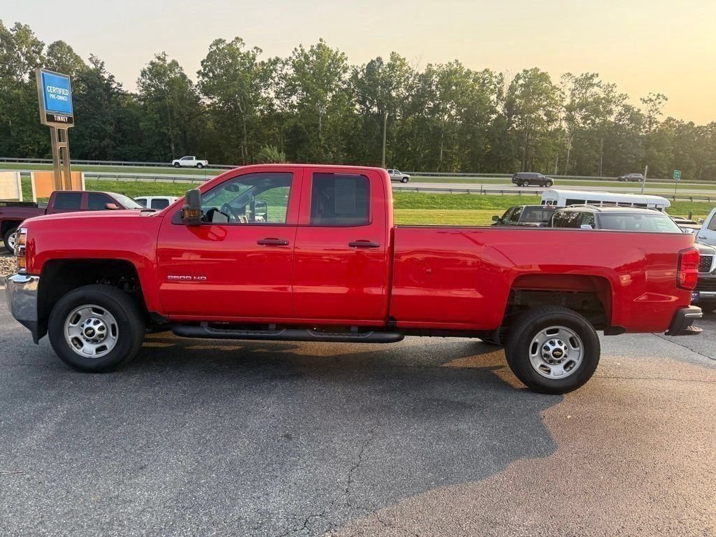Used 2019 Chevrolet Silverado 2500 W/T w/ WT Convenience Package RWD image 4