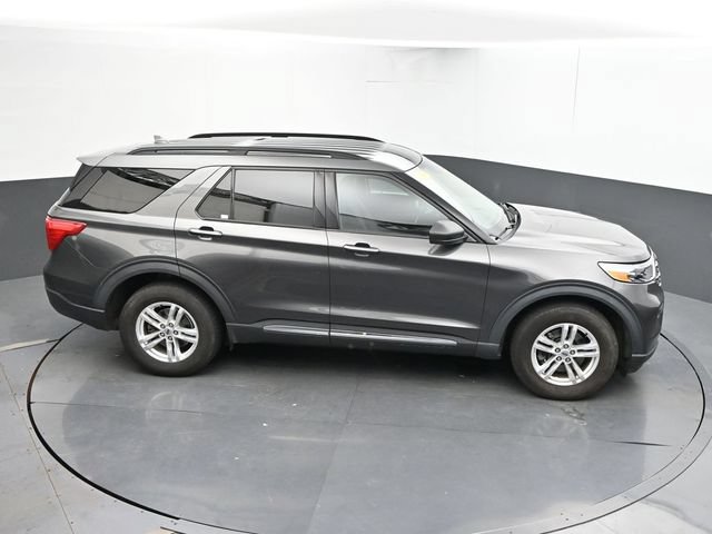 Used 2020 Ford Explorer XLT AWD/4WD image 37