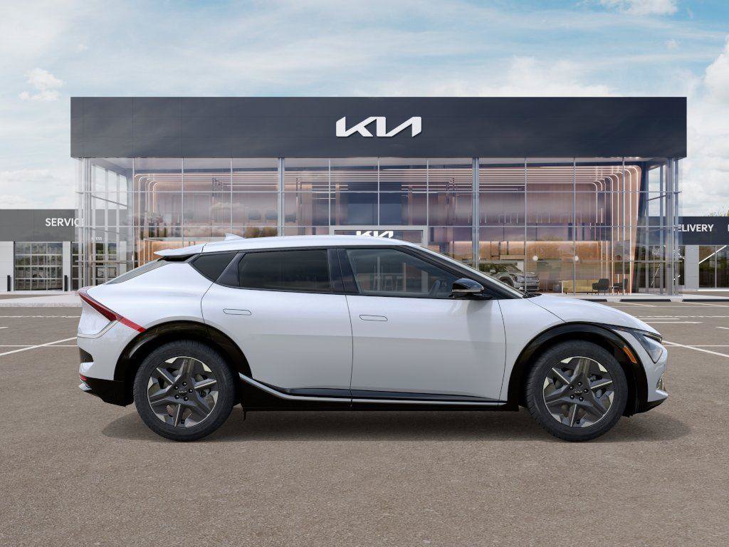 New 2026 Kia EV6 Light RWD image 7
