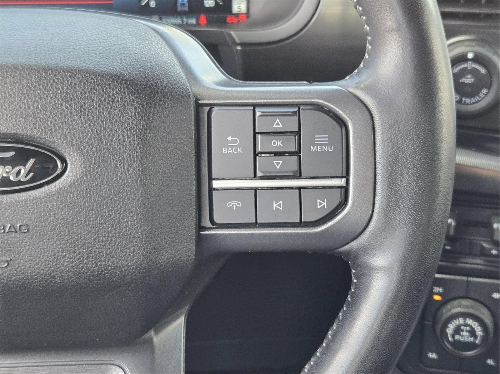 Certified 2024 Ford F150 Lariat w/ FX4 Off-Road Package AWD/4WD image 29