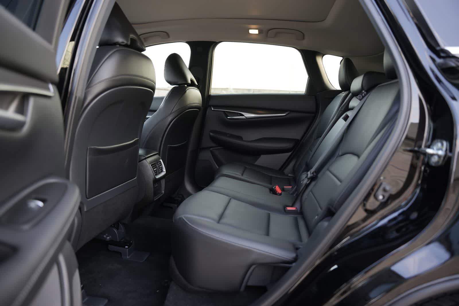 Used 2025 INFINITI QX50 Luxe AWD/4WD image 18