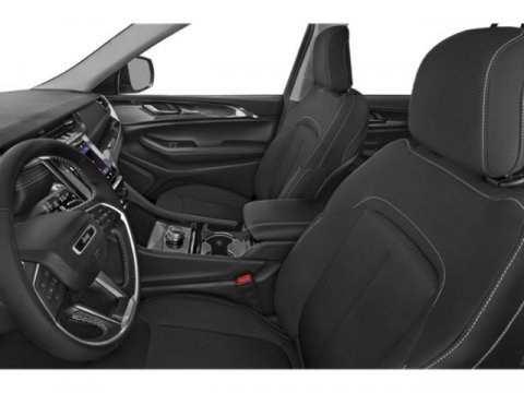 New 2025 Jeep Grand Cherokee L Limited image 12