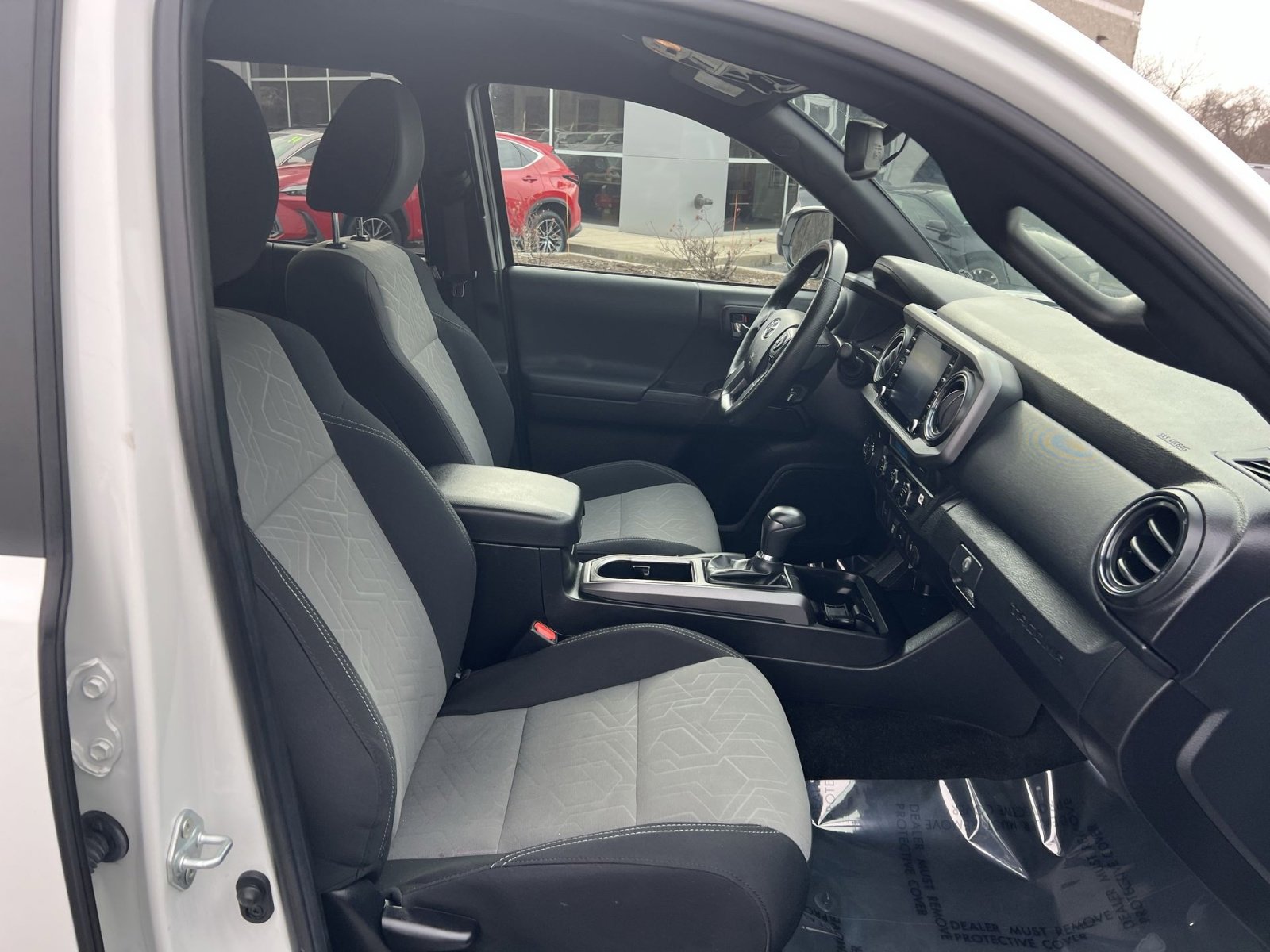 Used 2023 Toyota Tacoma TRD Off-Road image 25