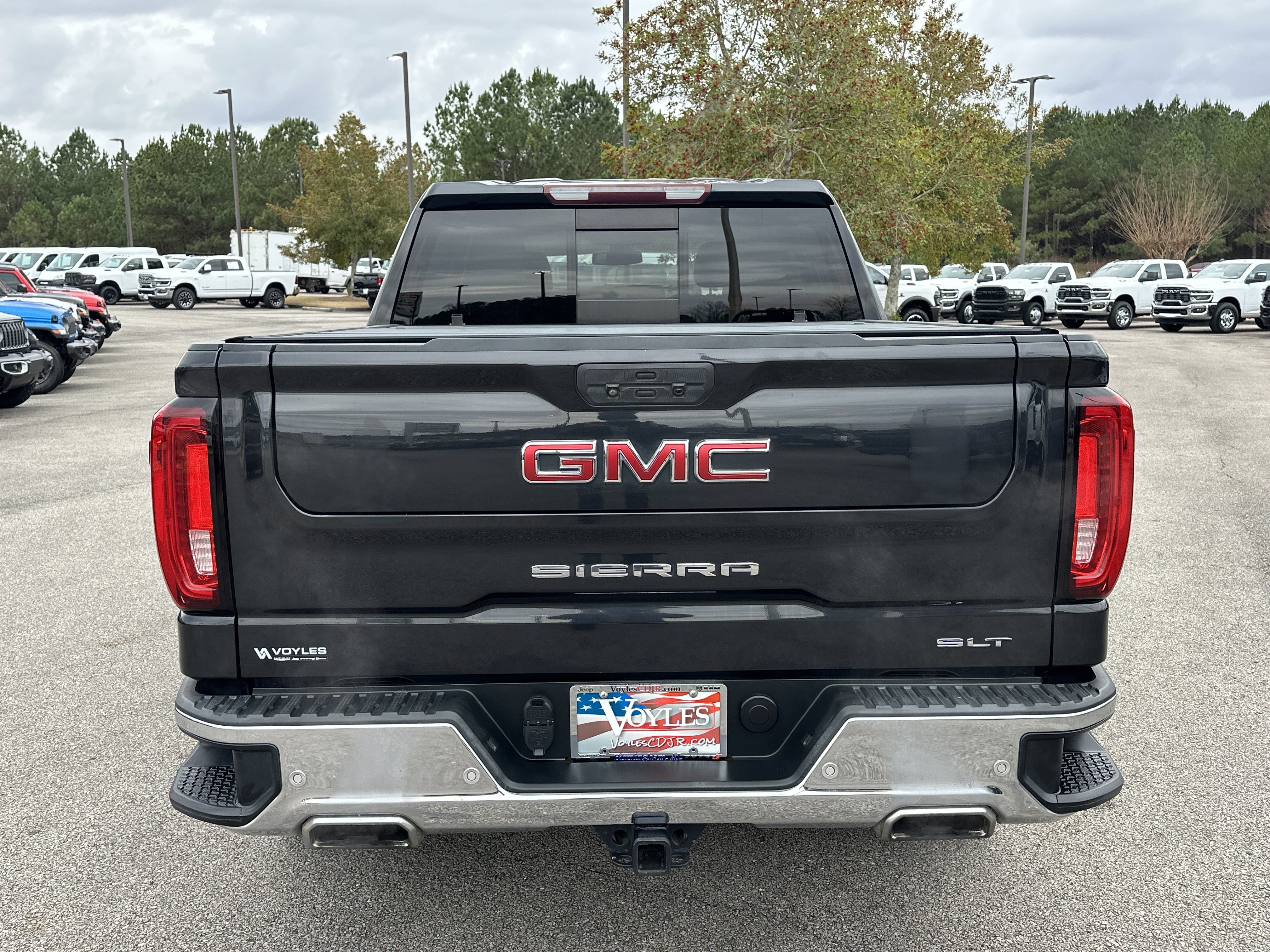 Used 2020 GMC Sierra 1500 SLT w/ SLT Premium Plus Package image 6