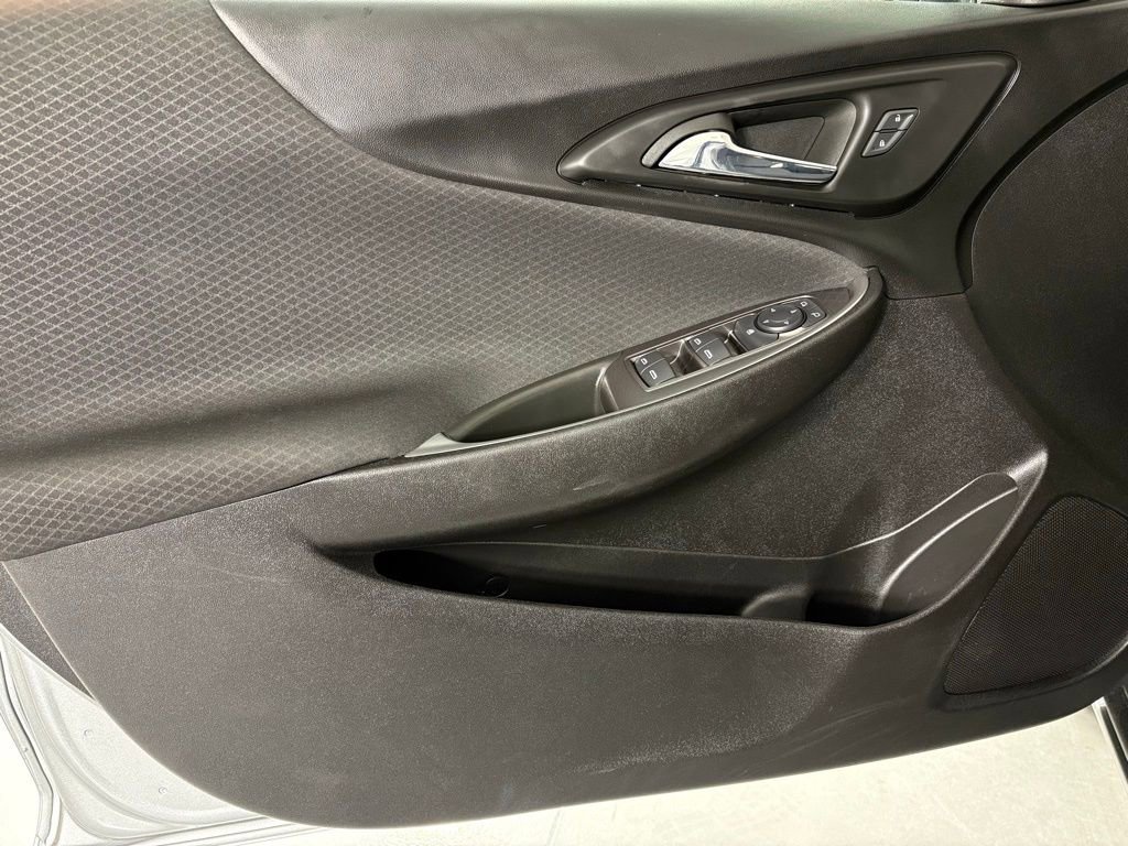 Used 2023 Chevrolet Malibu RS FWD image 15