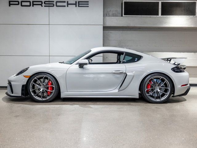 Certified 2020 Porsche 718 Cayman GT4 image 2
