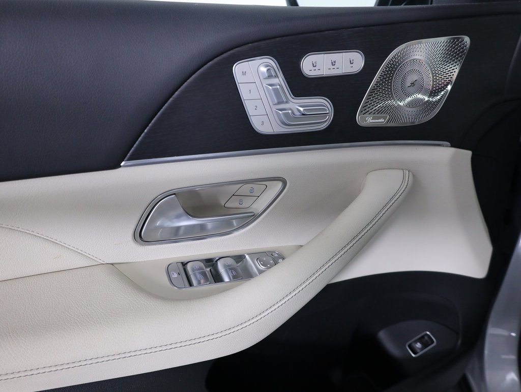 Used 2025 Mercedes-Benz GLE 350 4MATIC image 9