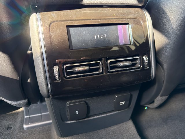 New 2027 Lincoln Aviator AWD w/ Jet Appearance Package image 17