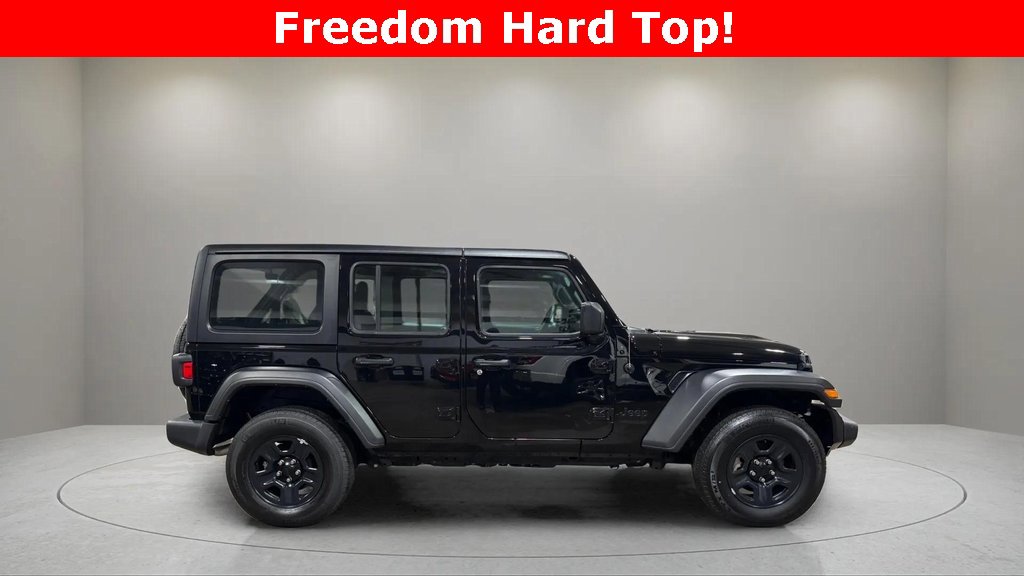 Used 2022 Jeep Wrangler Unlimited Sport image 2