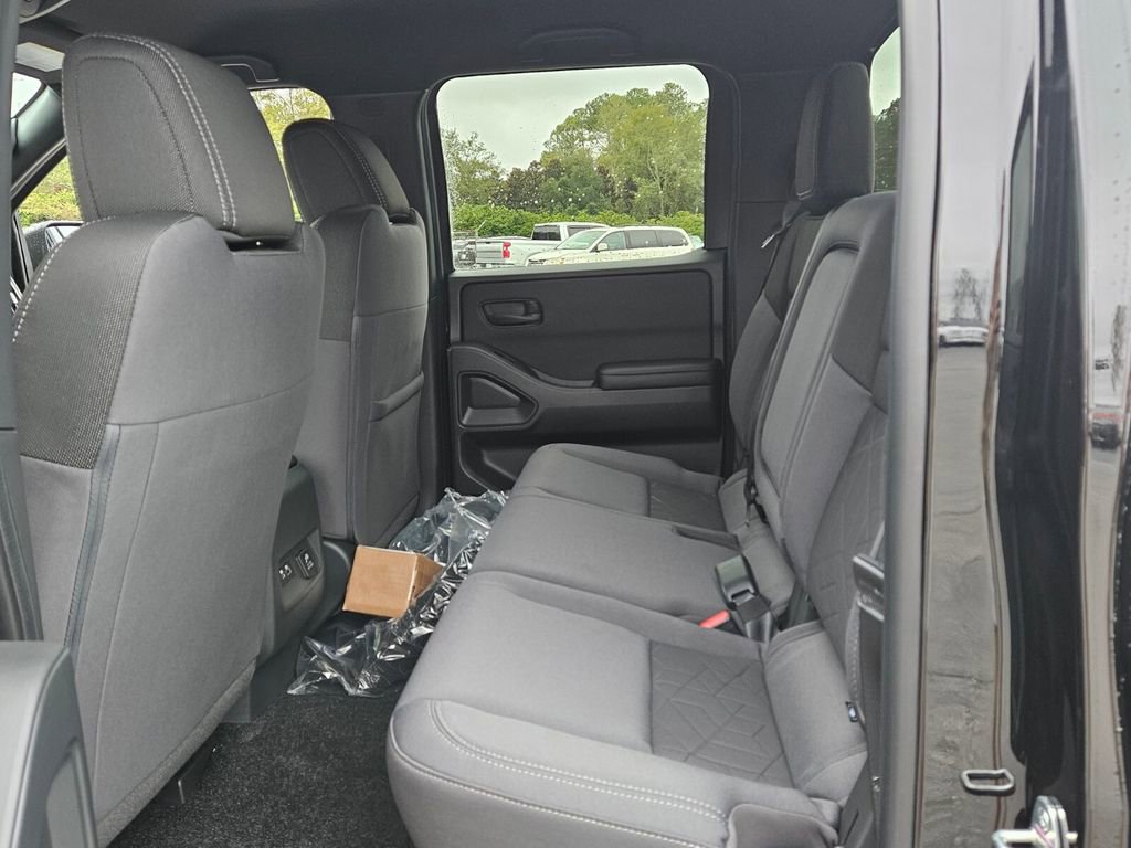 New 2026 Nissan Frontier SV w/ SV Convenience Package image 4