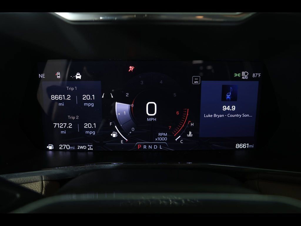 Used 2023 GMC Canyon Denali image 22