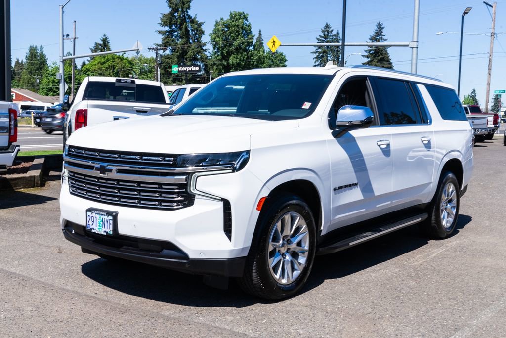 Used 2023 Chevrolet Suburban Premier AWD/4WD image 3