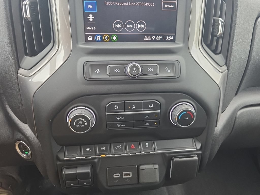 Used 2024 Chevrolet Silverado 1500 Custom AWD/4WD image 25