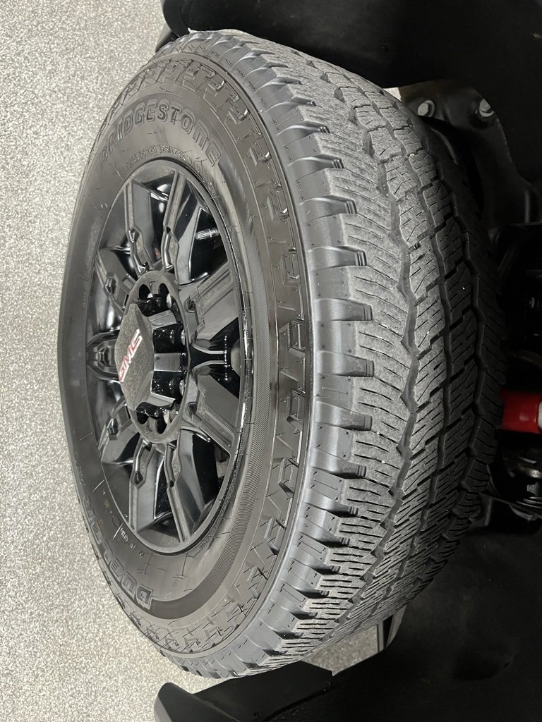 Used 2024 GMC Sierra 3500 AT4 w/ AT4 Premium Plus Package image 19