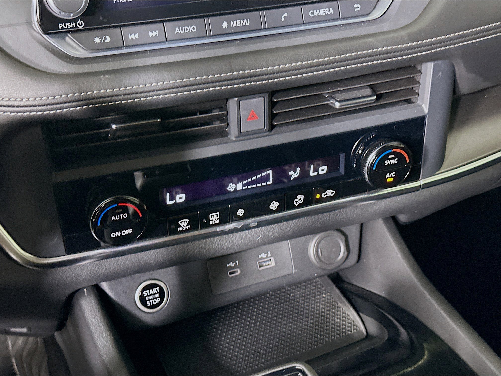 Used 2023 Nissan Rogue SV image 23