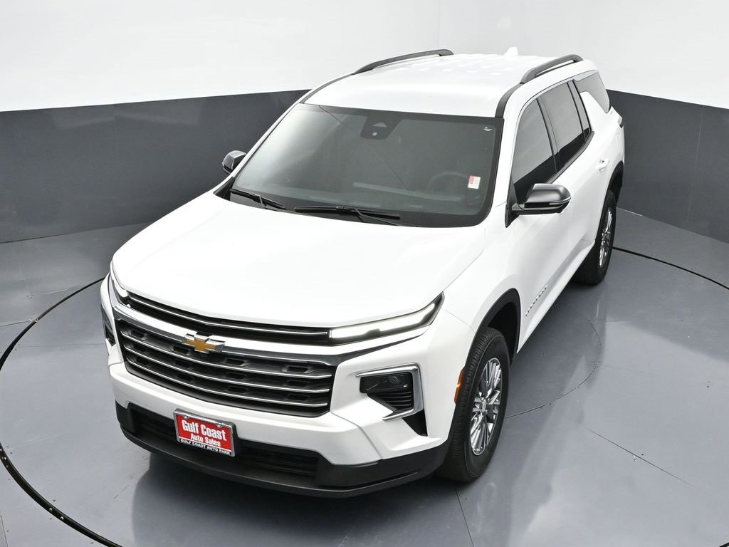 Used 2024 Chevrolet Traverse LT image 37