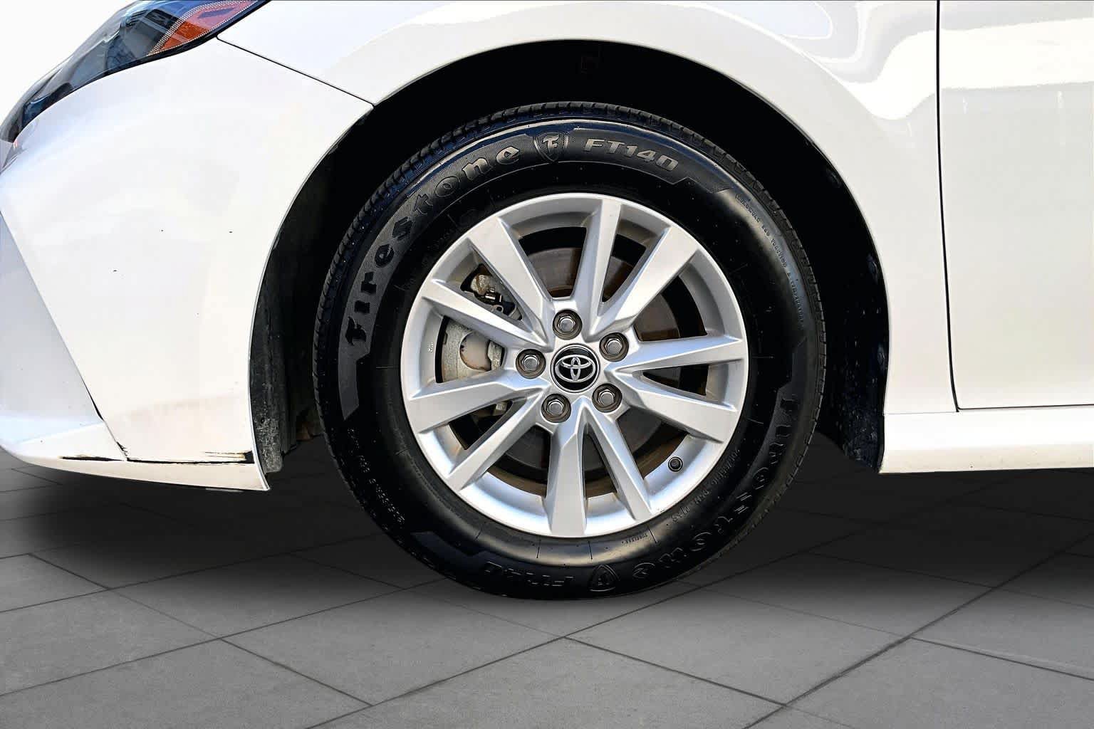Used 2025 Toyota Camry LE FWD image 11