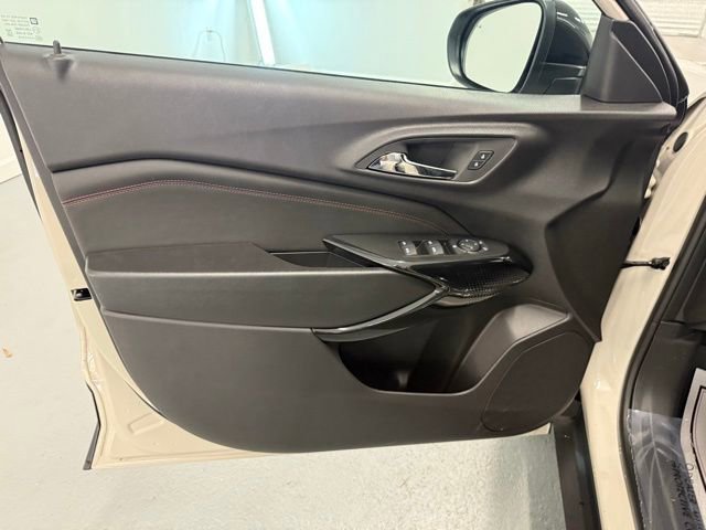 New 2026 Chevrolet Trax RS w/ Sunroof Package image 13