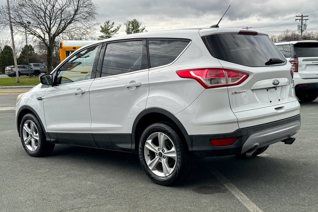 Used 2014 Ford Escape SE image 6
