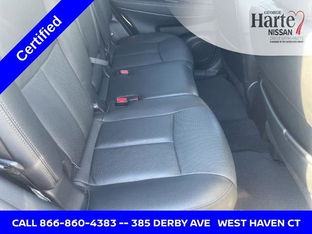 Certified 2016 Nissan Rogue SL image 10