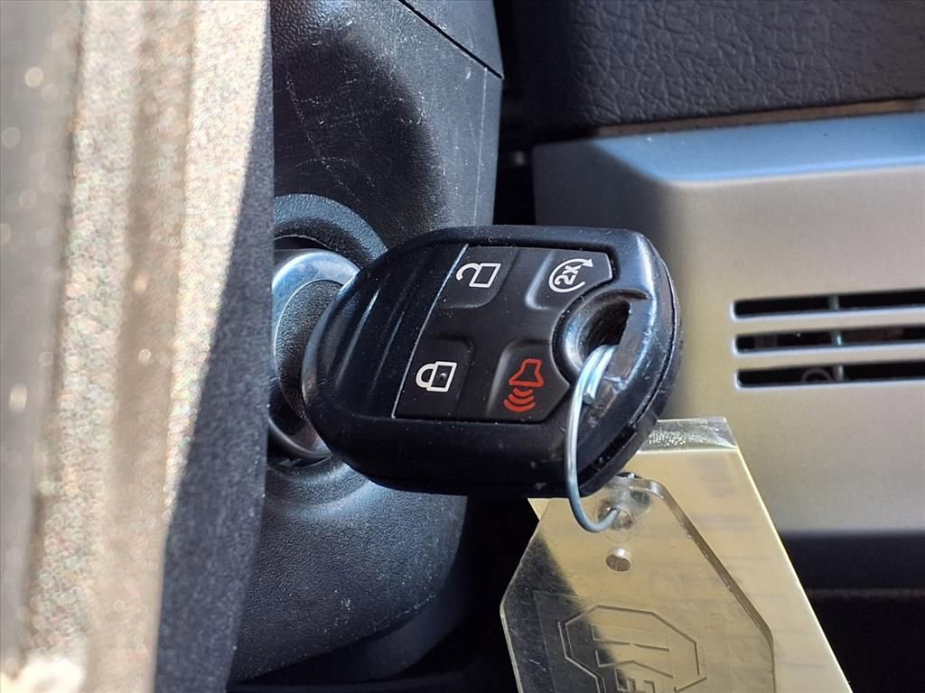 Used 2013 Ford F150 Lariat w/ Luxury Equipment Group image 23