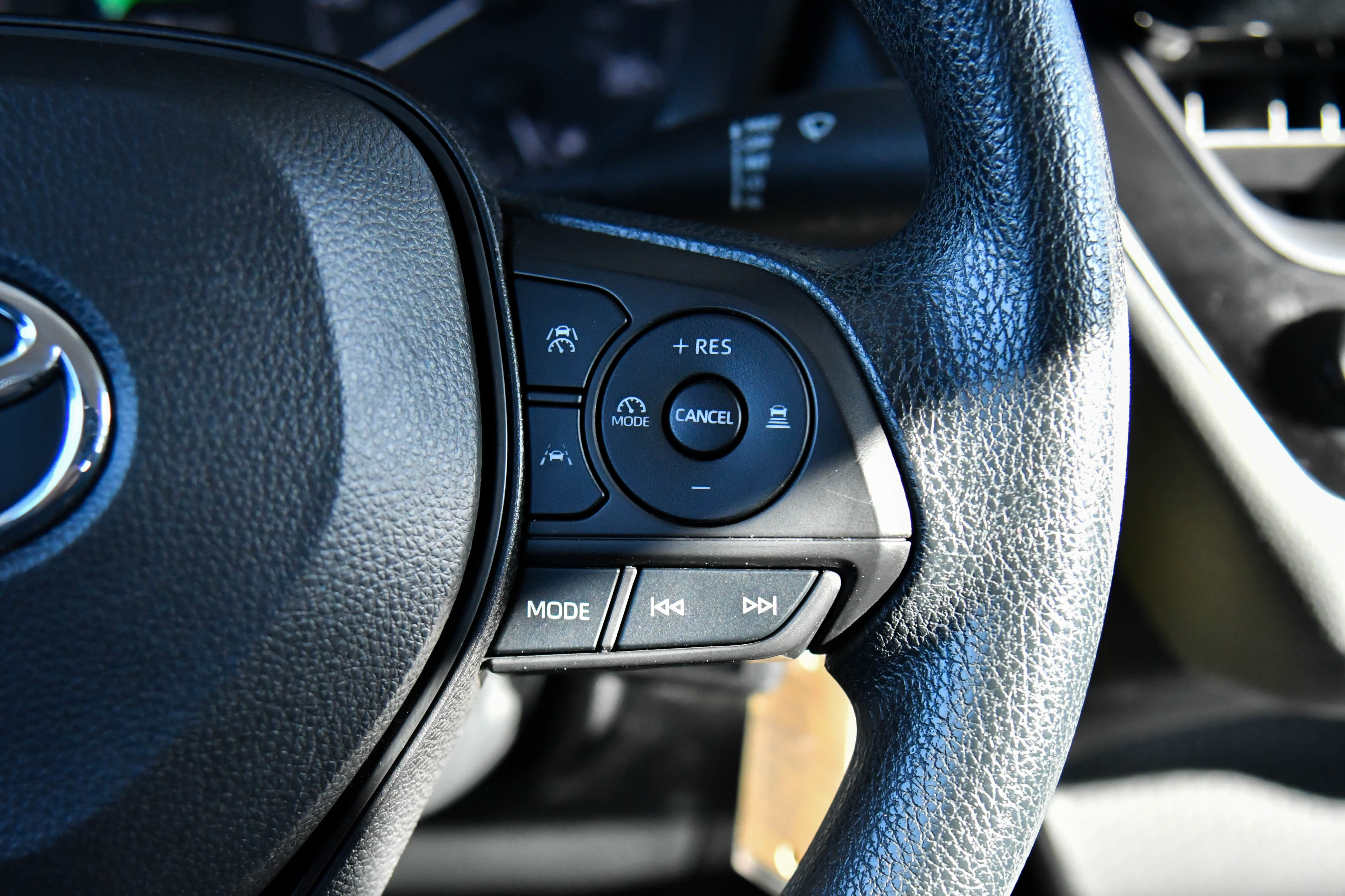 Used 2024 Toyota Corolla LE image 28