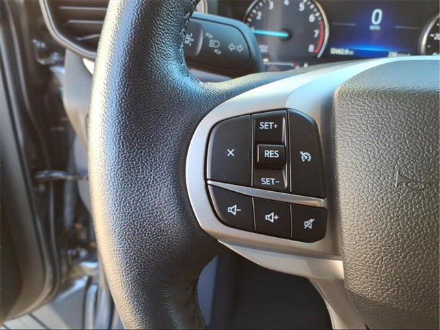 Used 2022 Ford Explorer XLT image 17