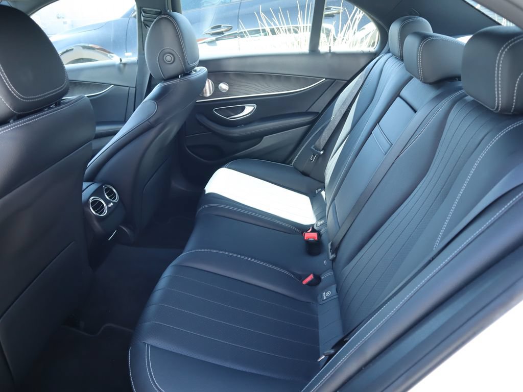 Used 2022 Mercedes-Benz E 350 Sedan image 11