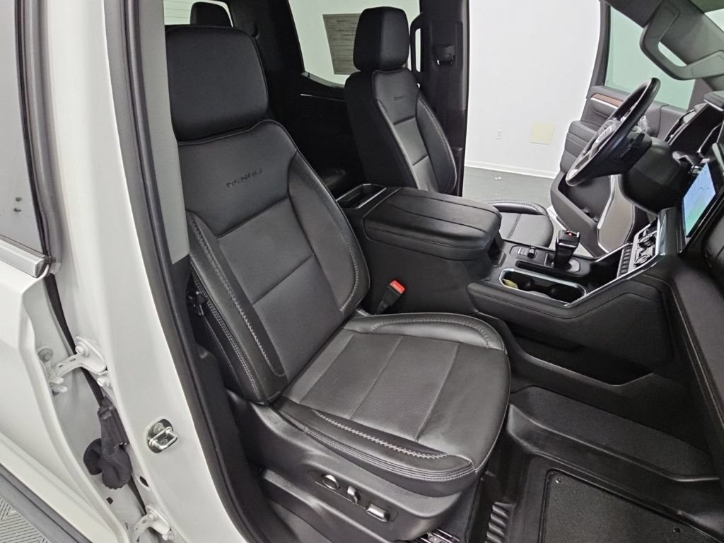 Certified 2024 GMC Sierra 1500 Denali w/ Technology Package AWD/4WD image 40