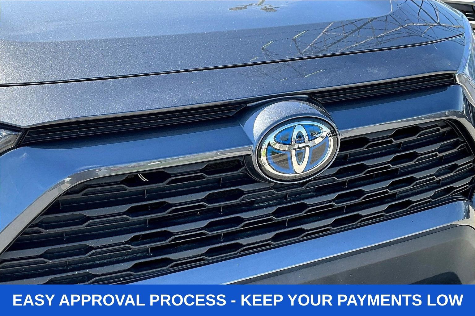 Used 2022 Toyota RAV4 LE AWD/4WD image 41