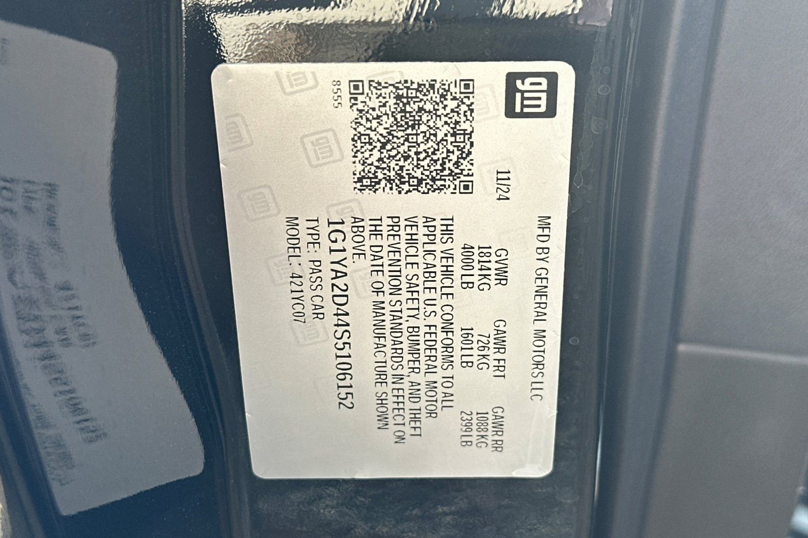 Certified 2025 Chevrolet Corvette Stingray Coupe w/ 1LT image 38