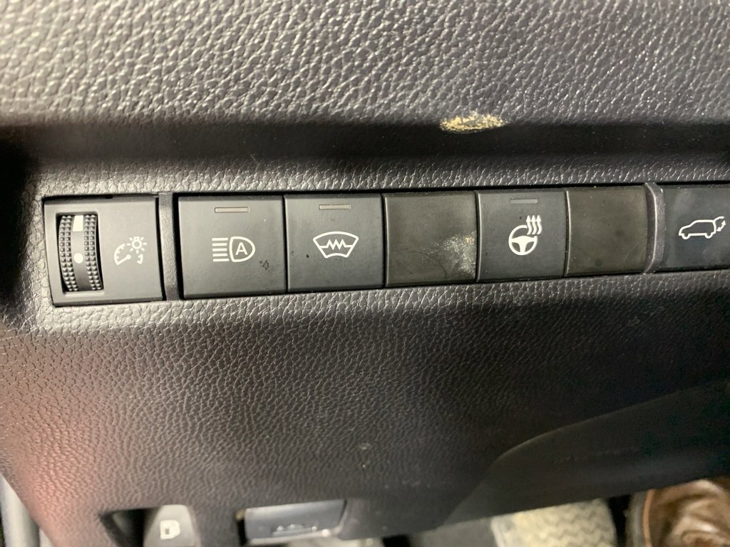 Used 2024 Toyota RAV4 XLE Premium w/ Weather Package image 17