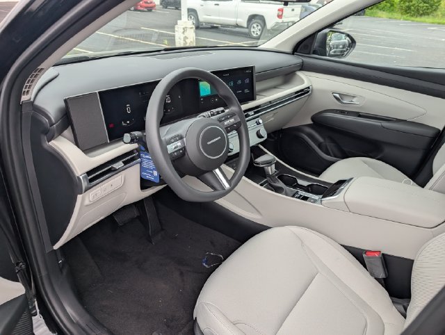 New 2026 Hyundai Tucson SEL Plus AWD/4WD image 13