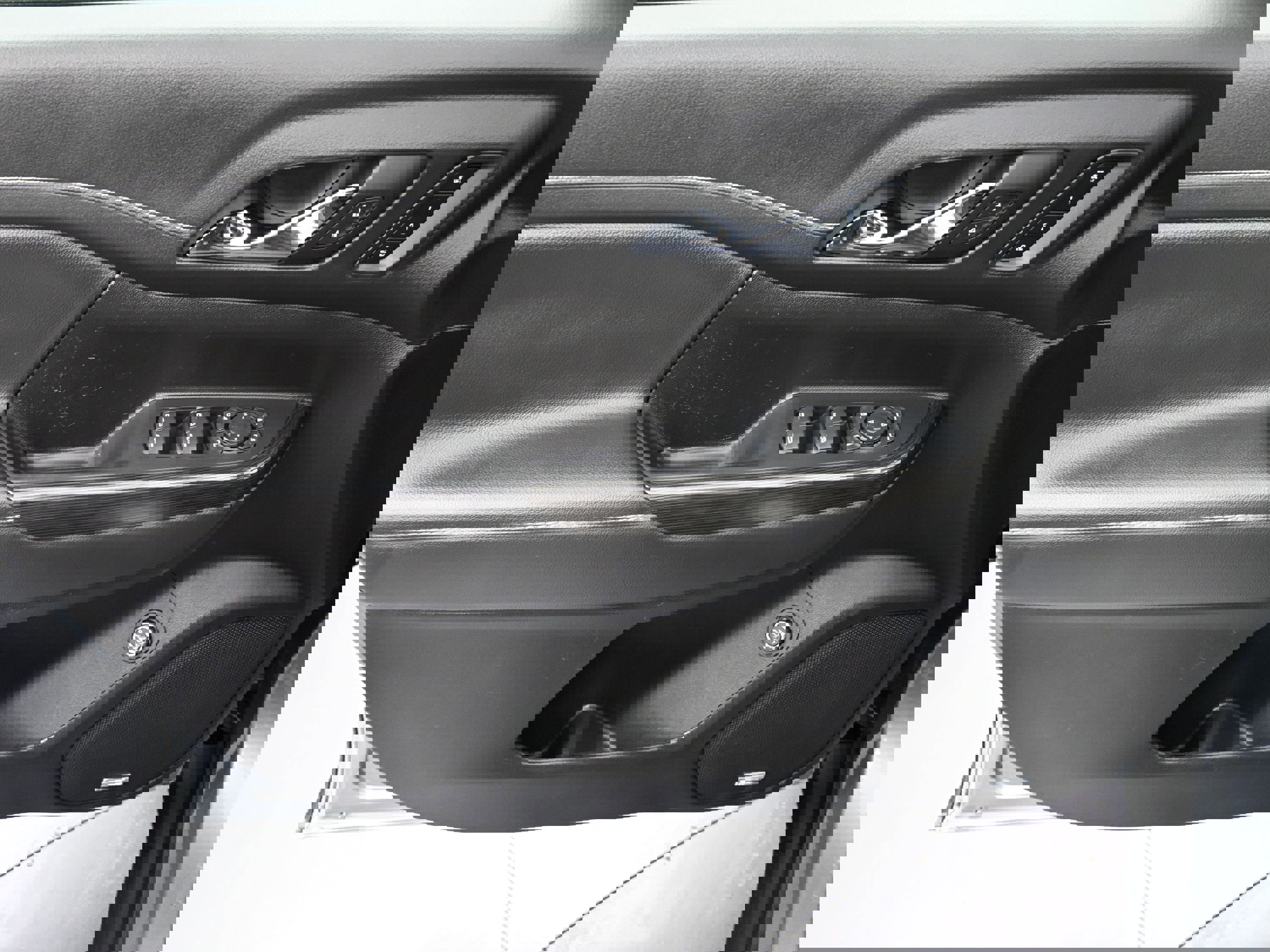 Used 2023 GMC Acadia SLT w/ Technology Package image 25