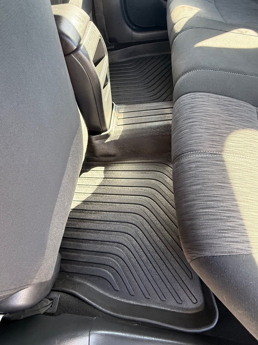 Used 2011 Nissan Sentra 2.0 SR FWD image 19