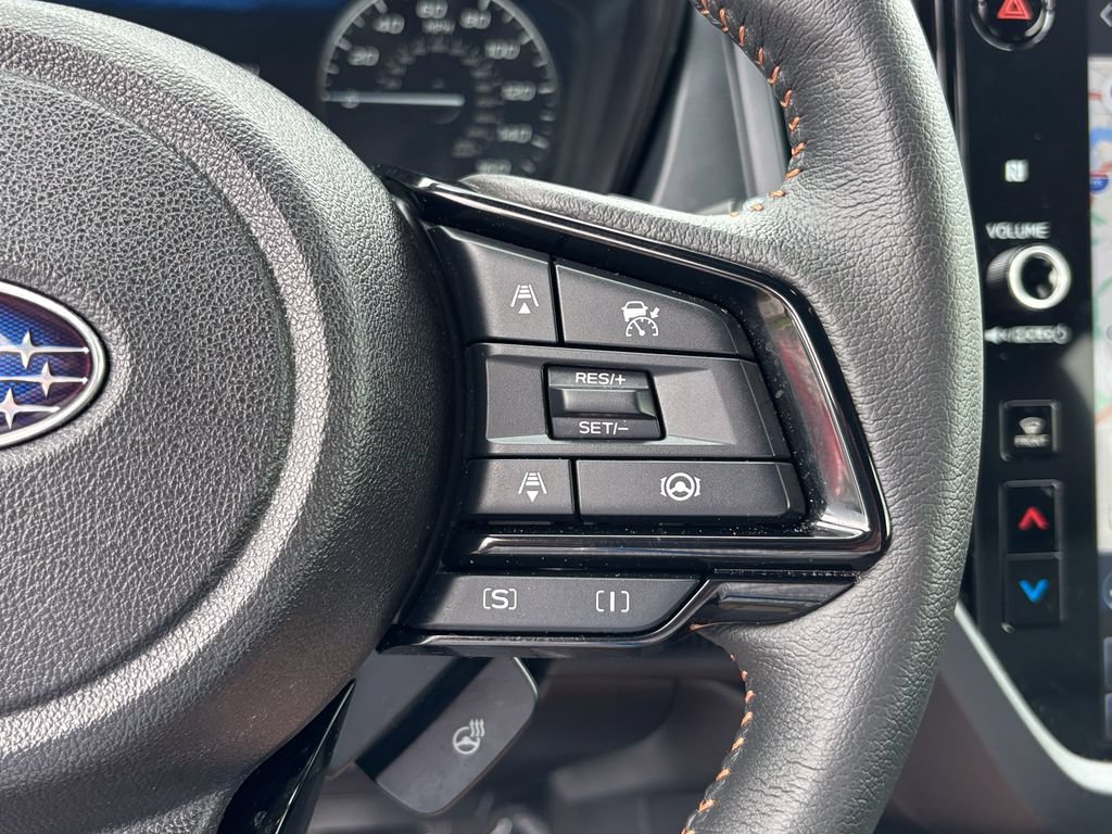 Used 2025 Subaru Forester Touring AWD/4WD image 36