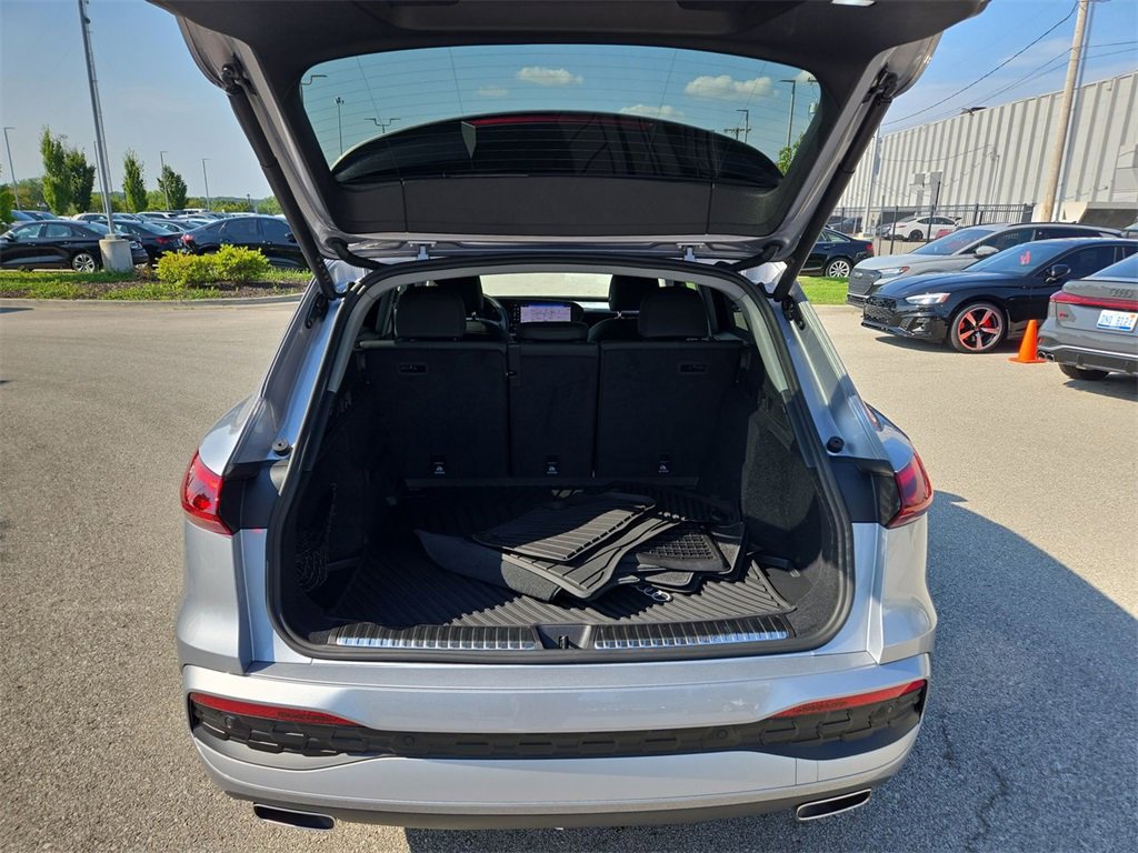 New 2025 Audi Q5 Premium image 25