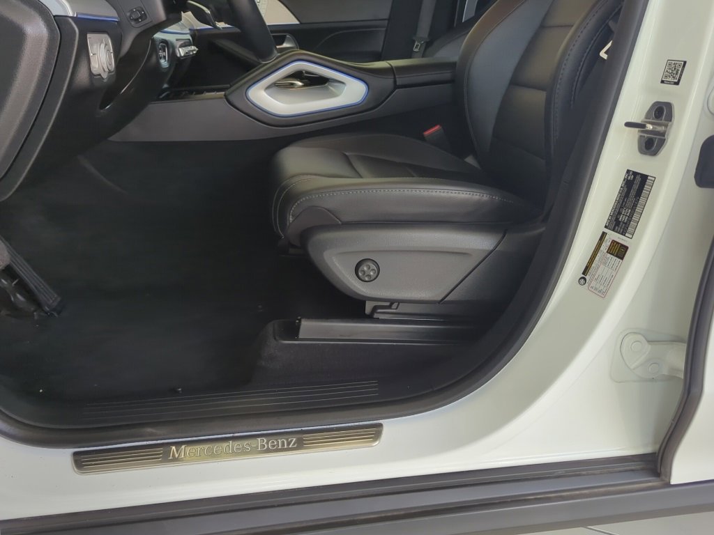 Used 2024 Mercedes-Benz GLE 350 4MATIC image 13