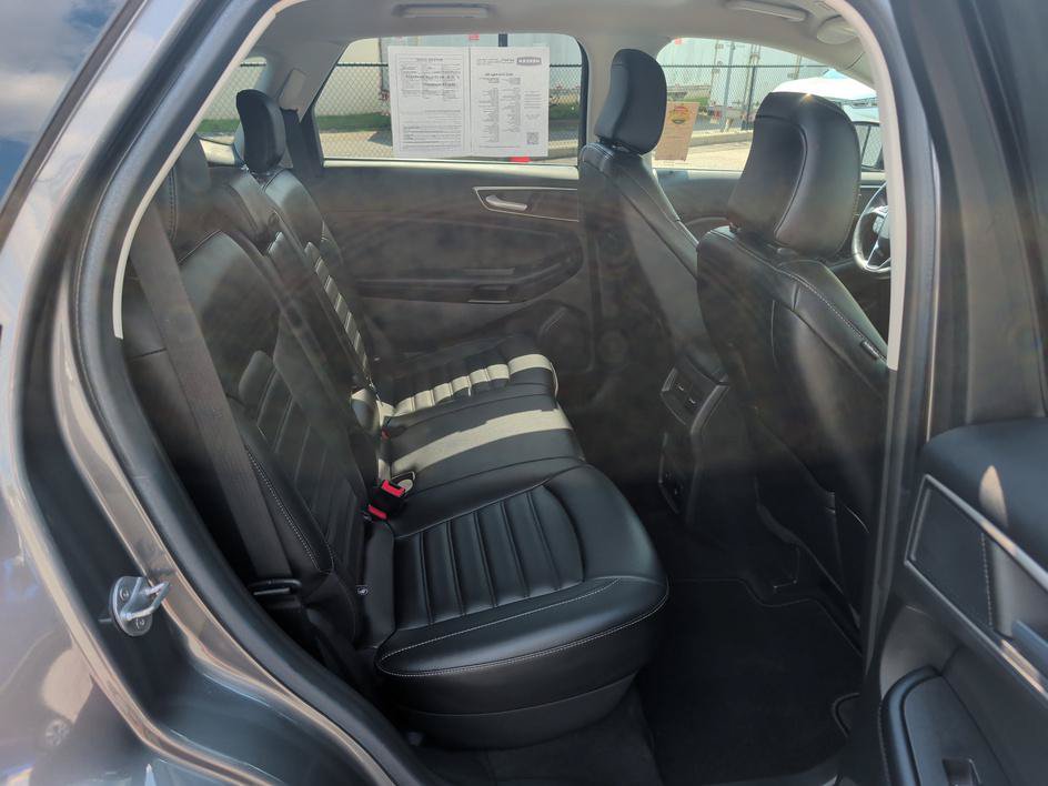 Used 2023 Ford Edge SEL w/ Convenience Package AWD/4WD image 13