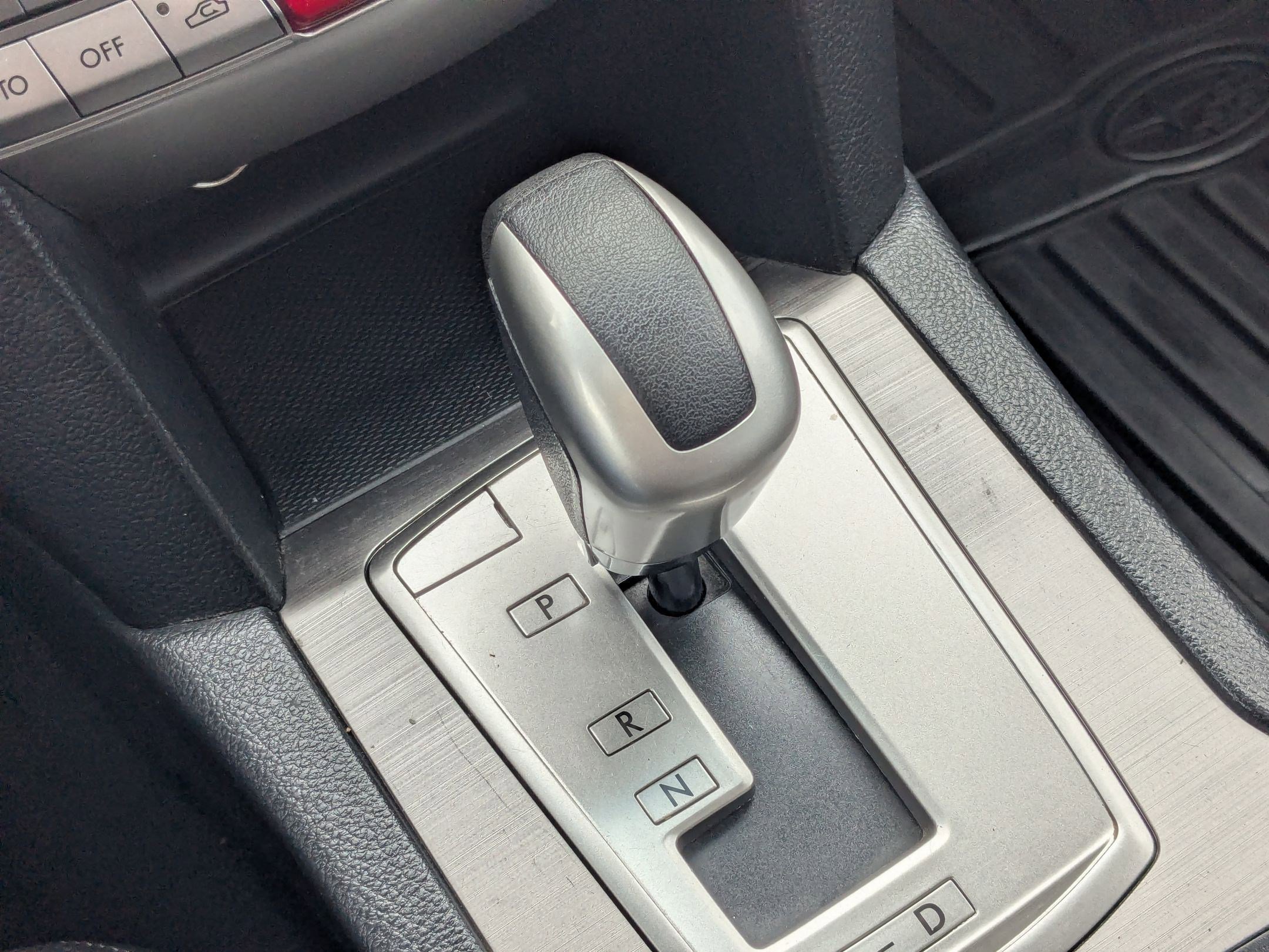 Used 2011 Subaru Outback 2.5i Limited w/ PWR Moonroof Pkg image 26