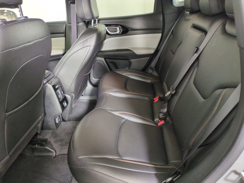 Used 2024 Jeep Compass Limited image 26