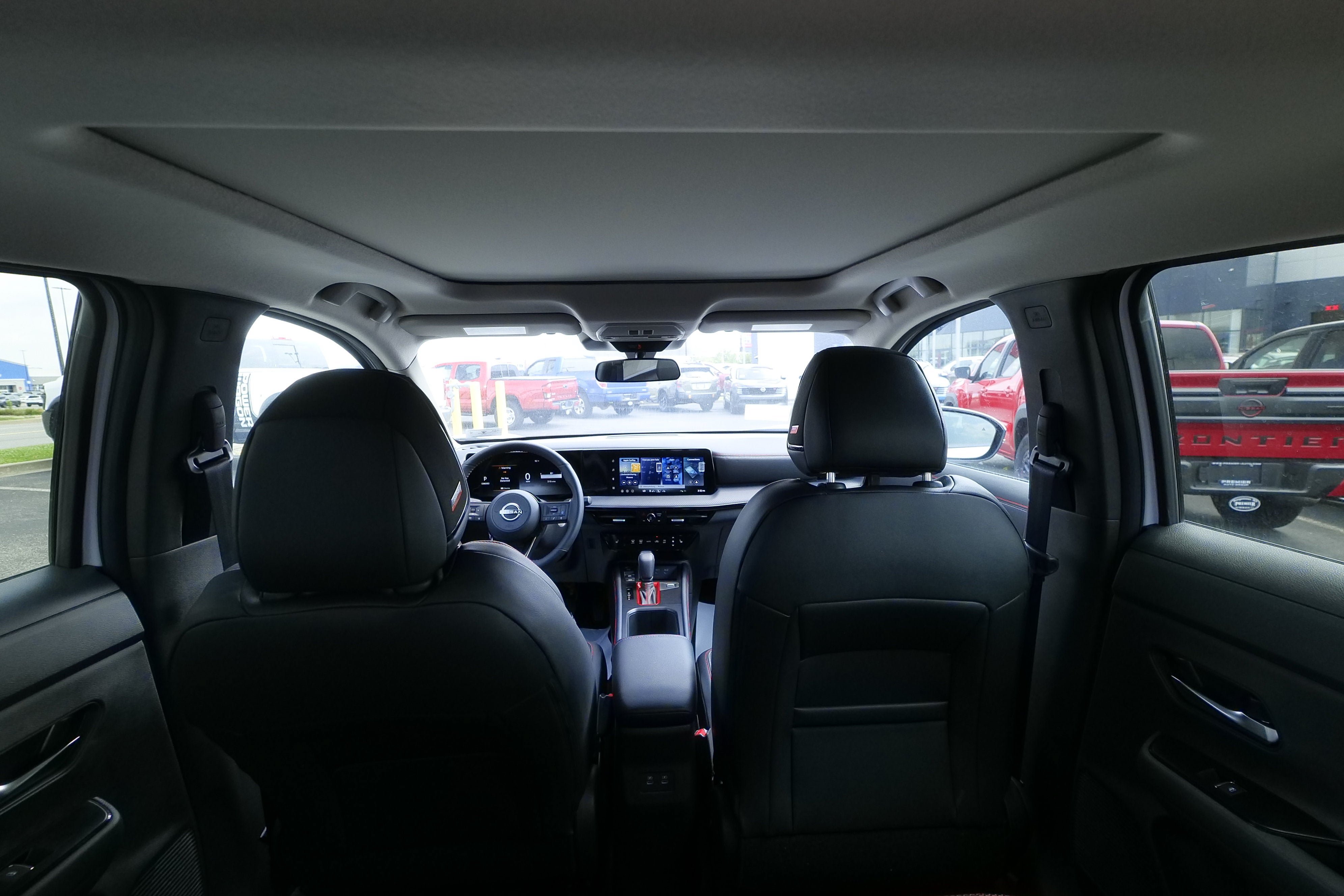 New 2026 Nissan Kicks SR w/ SR Premium Package AWD/4WD image 13